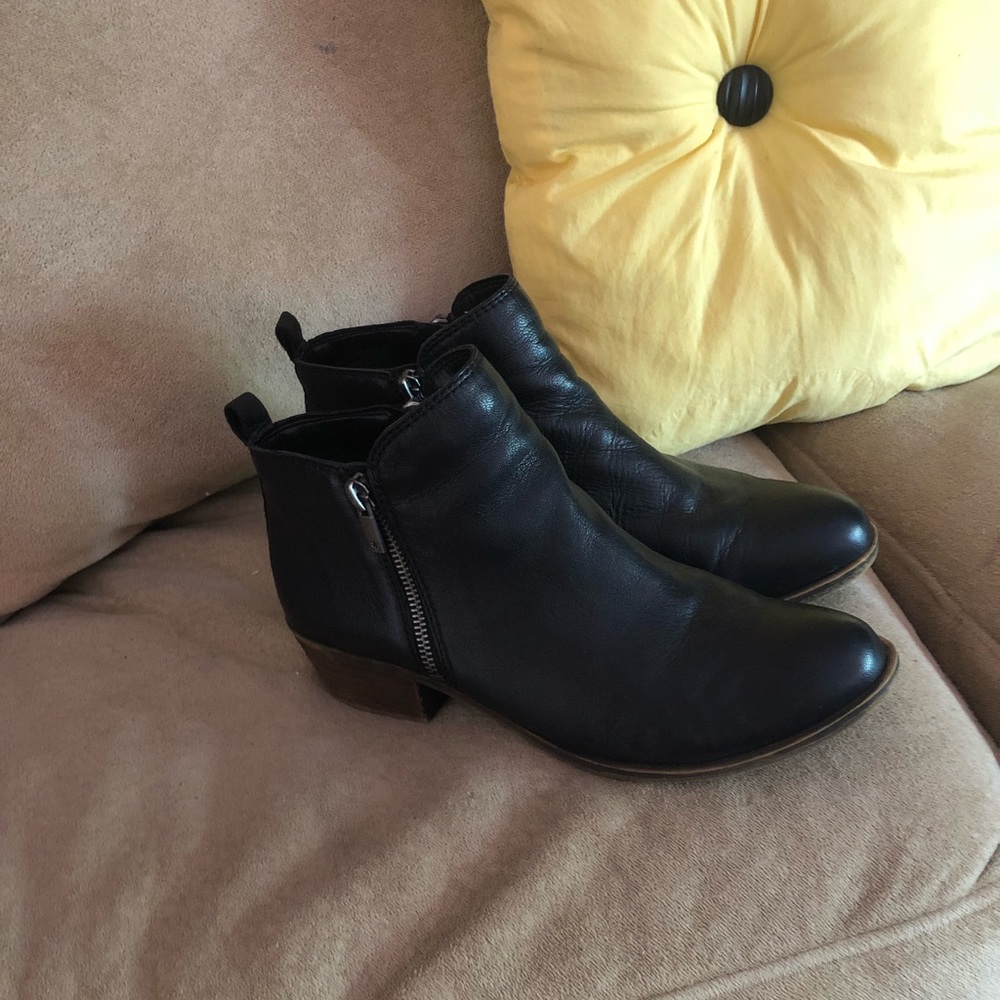 Lucky Brand Basel Ankle Booties Black Leather 8.5